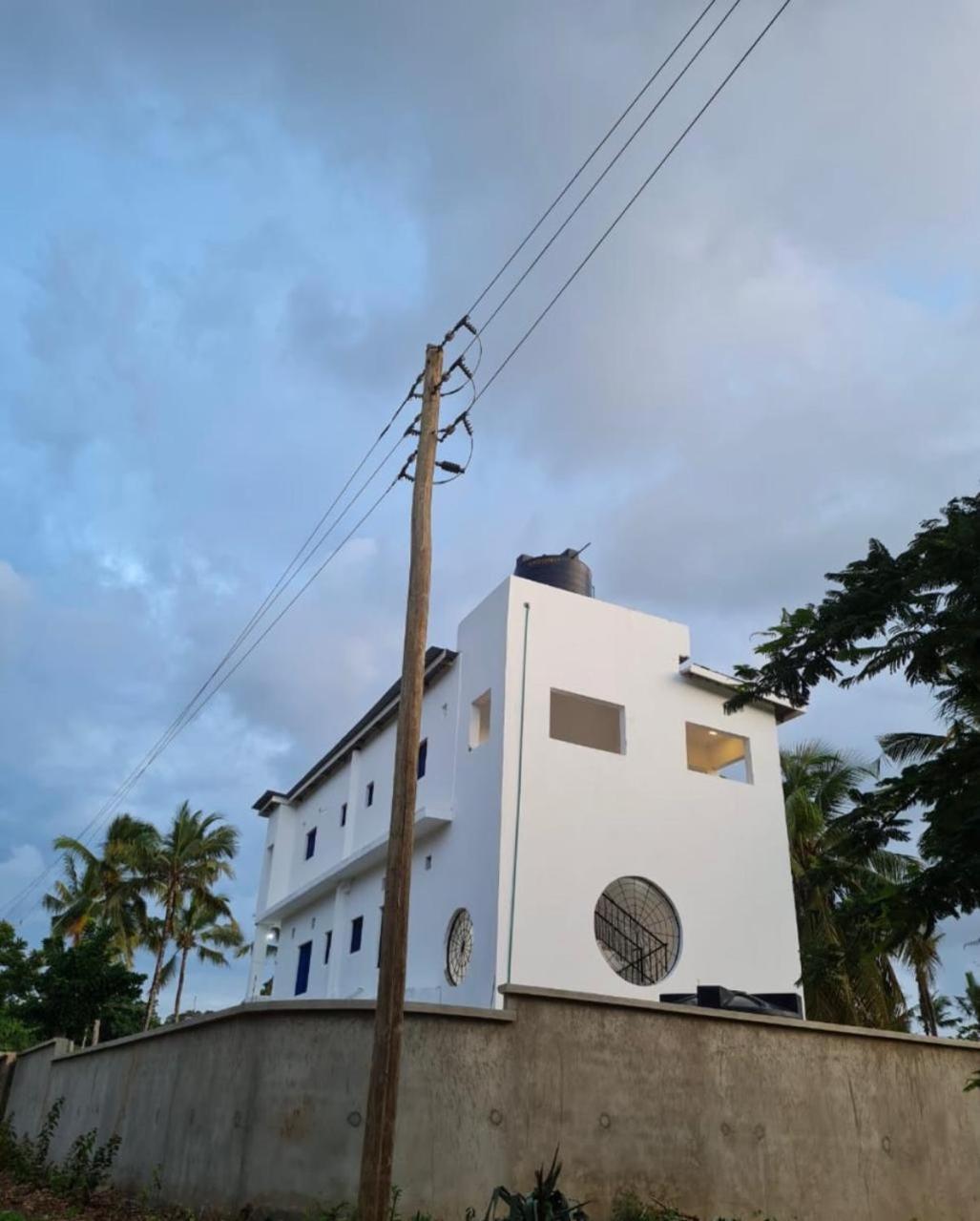 Ocean Paradise Beach Apartment Galu Exterior photo
